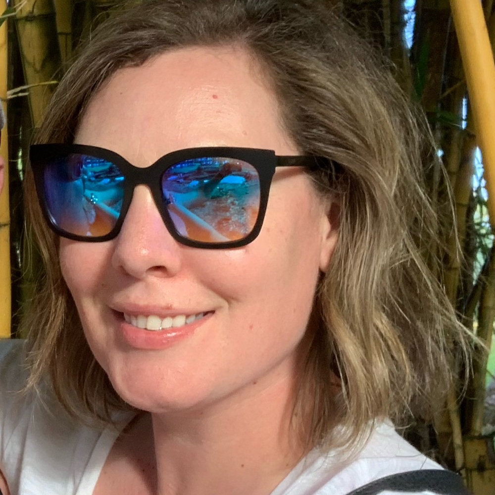 Meet your Posher, Stephanie